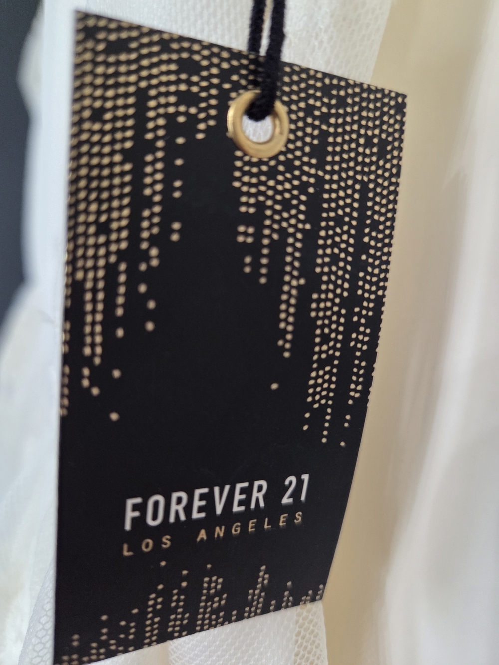 Forever 21 White Lace Long-Sleeve Keyhole Back Dress - Picture 5 of 10